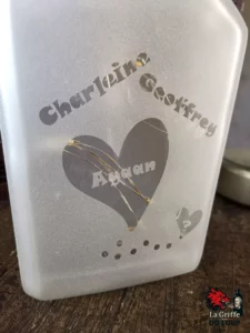 Bouteille personnalisée gravée par micro-sablage
